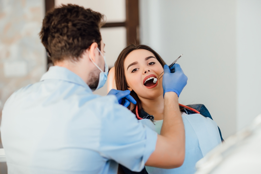 dentist near rexdale on